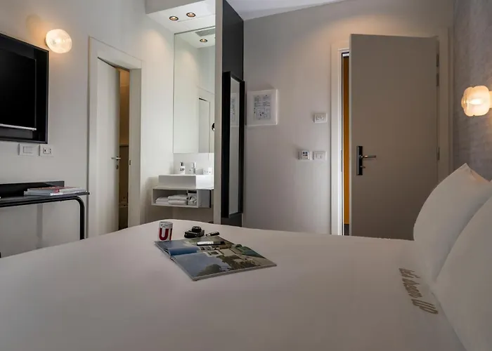 Basic Double Room